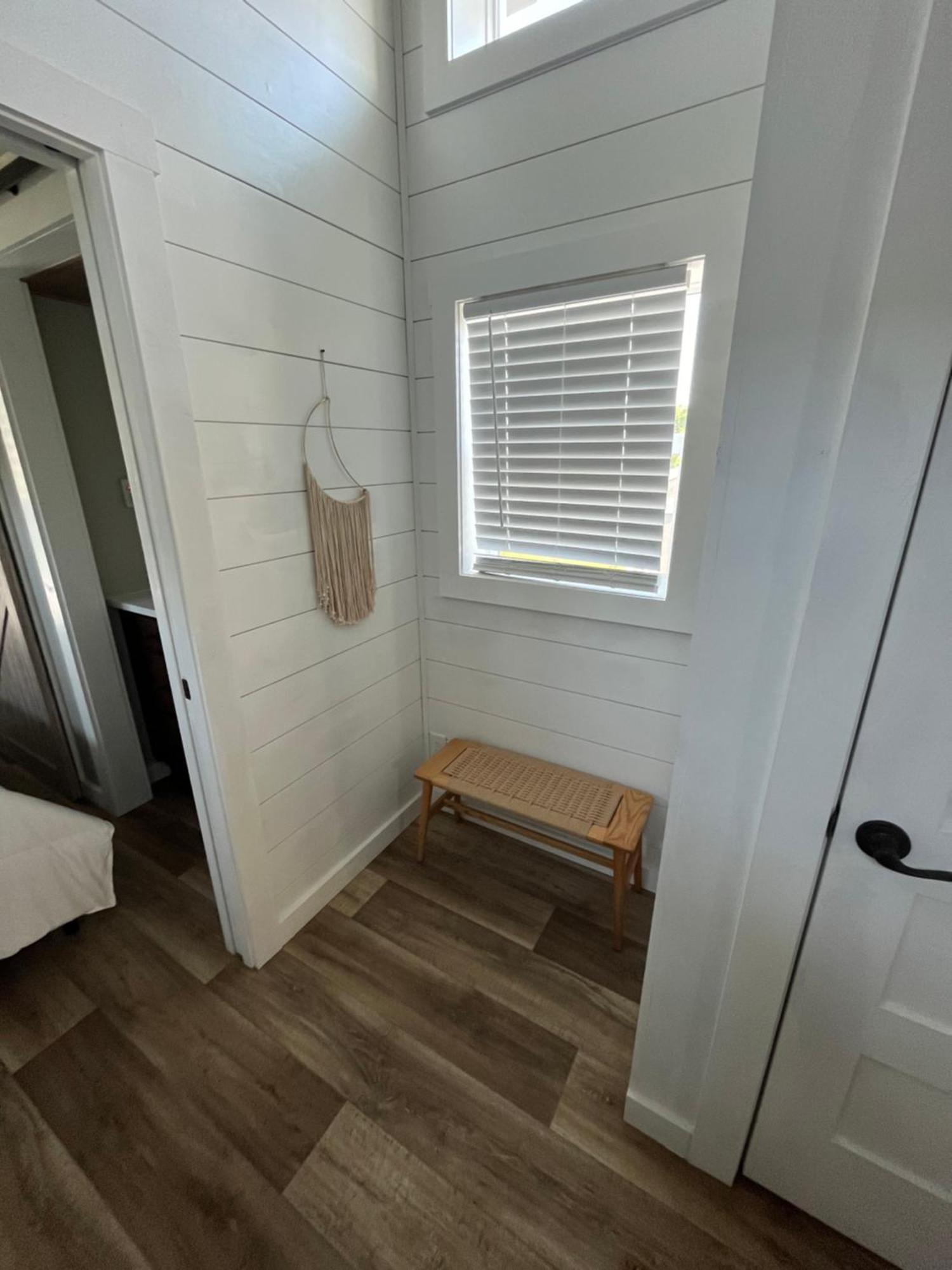 Luxury Riverfront Tiny House- Amazing Views- #111 Strawberry Plains المظهر الخارجي الصورة